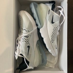 NIKE AIRMAX 270 White